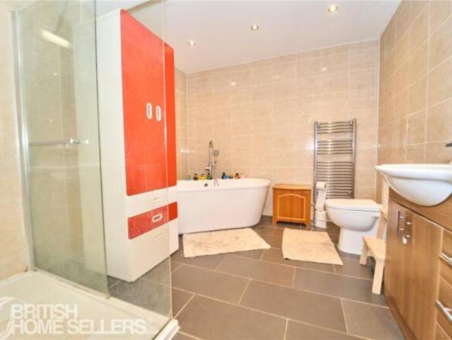 Bungalow for sale in North Watford, Watford