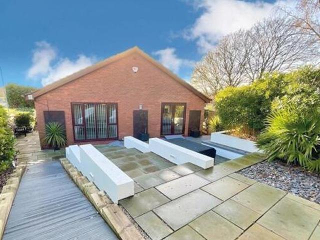 House for sale in Wentworth, South Yorkshire