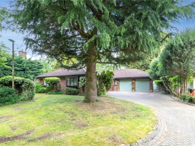 Bungalow for sale