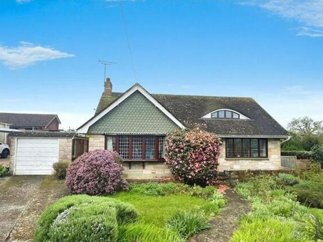 House for sale in Binstead, Ryde