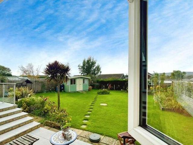 House for sale in Yaverland, Sandown