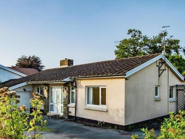 House for sale in Saundersfoot, Wales