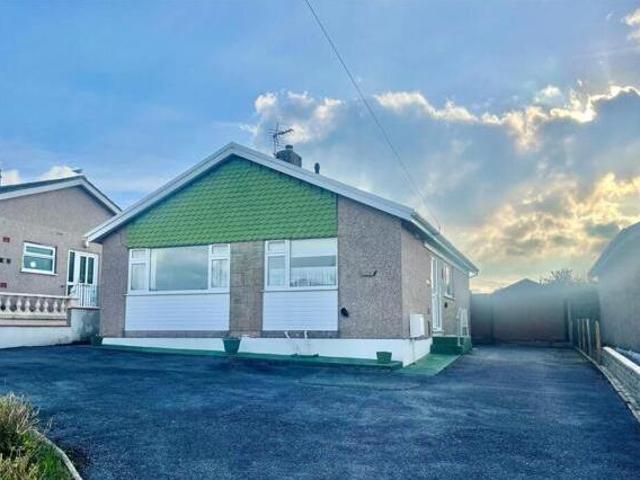 House for sale in Saundersfoot, Pembrokeshire