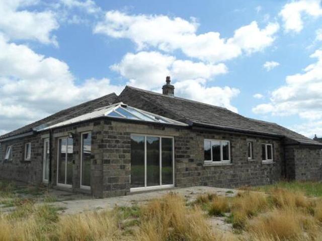 House for sale in Holmfirth, West Yorkshire