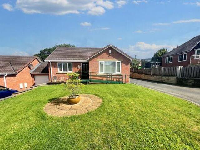 House for sale in Stubbin, Deepcar