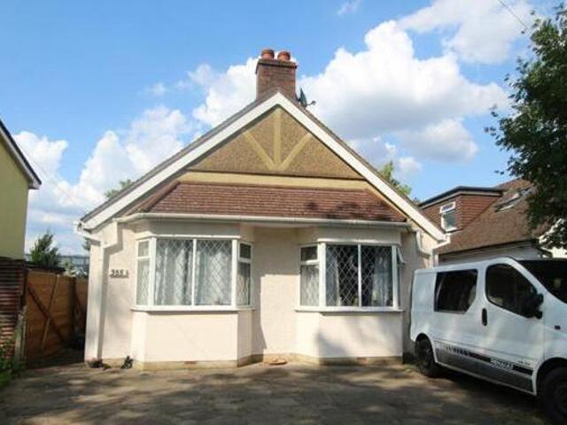 House for sale in Lower Halliford, Surrey