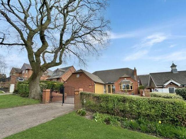 House for sale in Hatherton, Chadsmoor