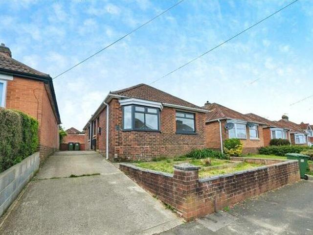 House for sale in Barton Stacey, Hampshire