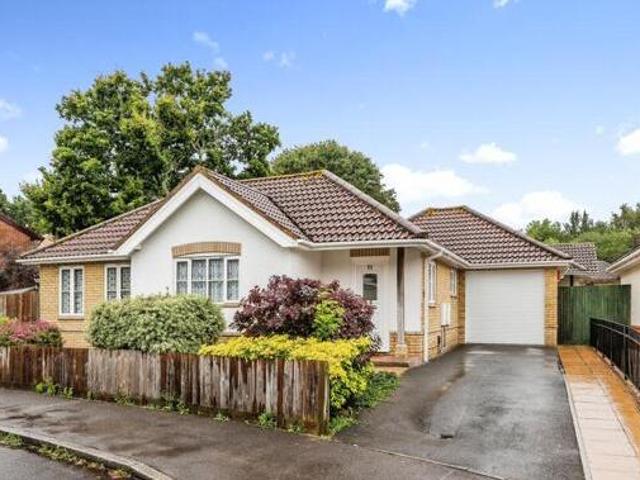 House for sale in Barton Stacey, Hampshire