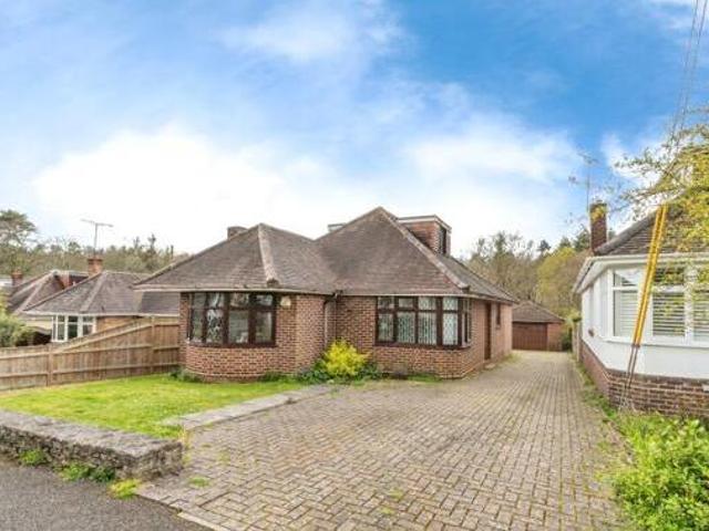 House for sale in Barton Stacey, Hampshire