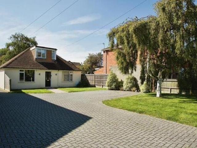 House for sale in Barton Stacey, Hampshire