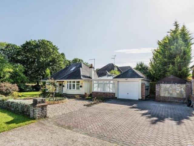 House for sale in Barton Stacey, Hampshire