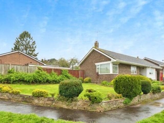 House for sale in Barton Stacey, Hampshire
