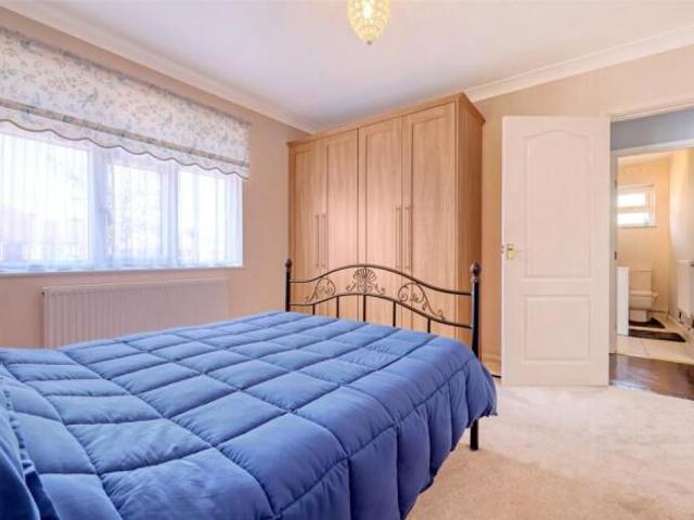 Bungalow for sale