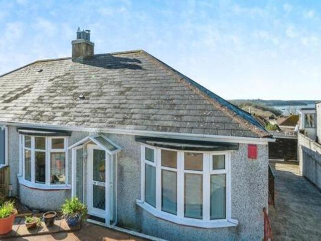House for sale in Follaton, Strode