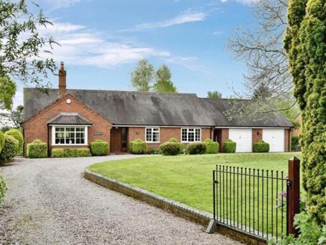 House for sale in Baswich, Staffordshire