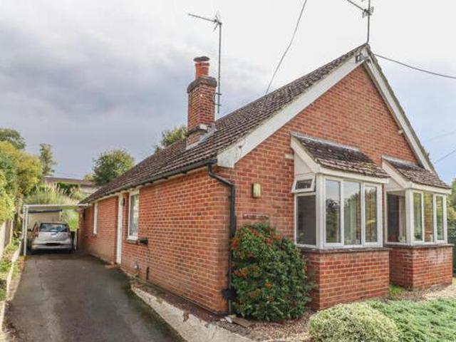 House for sale in Barton Stacey, Hampshire
