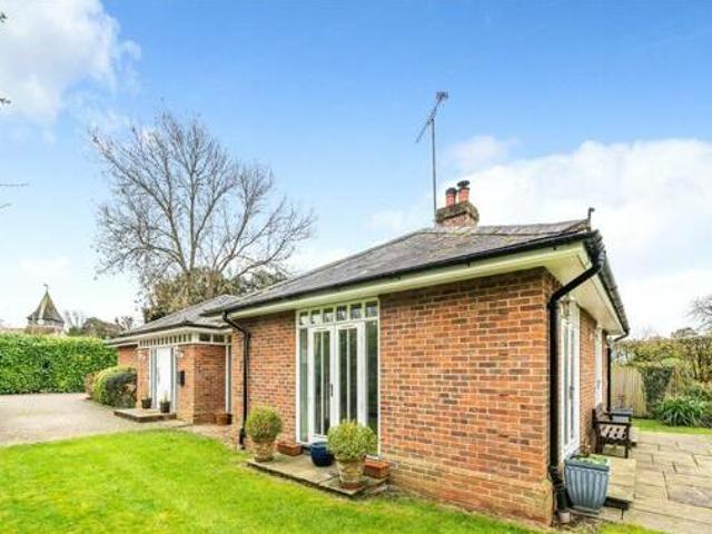 House for sale in Barton Stacey, Hampshire