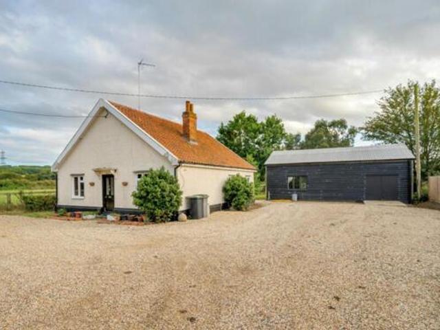 House for sale in Bedingfield, Suffolk