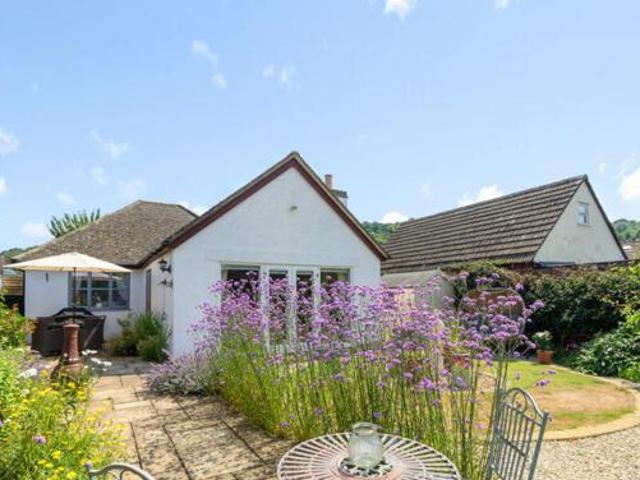 House for sale in Upper Bourne, Stroud