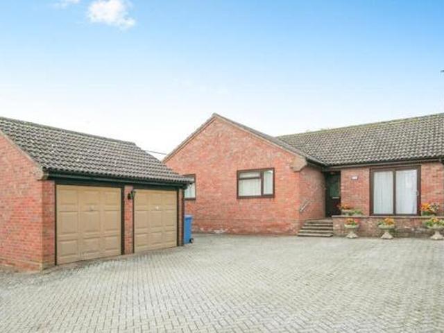 House for sale in Sudbury, Chelmondiston