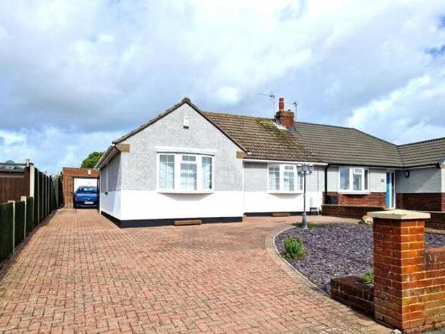 House for sale in Swindon, England