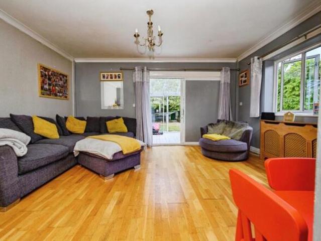 Bungalow for sale in Luton