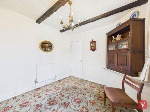 Bungalow for sale in Leagrave, Luton