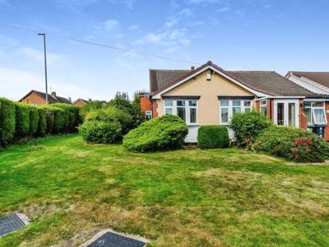 House for sale in Darlaston, West Midlands