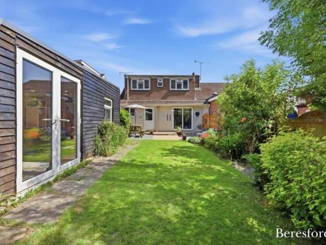 Bungalow for sale