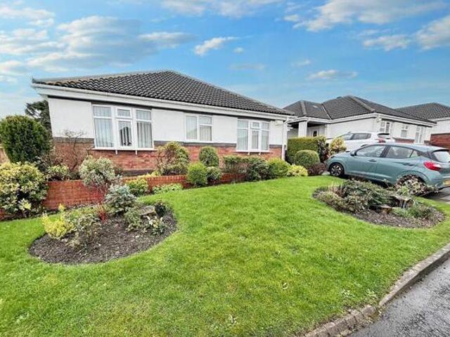 House for sale in Oxclose, Washington
