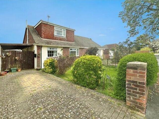 House for sale in Spring Vale, Hampshire