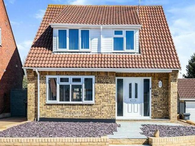 House for sale in Spring Vale, Hampshire