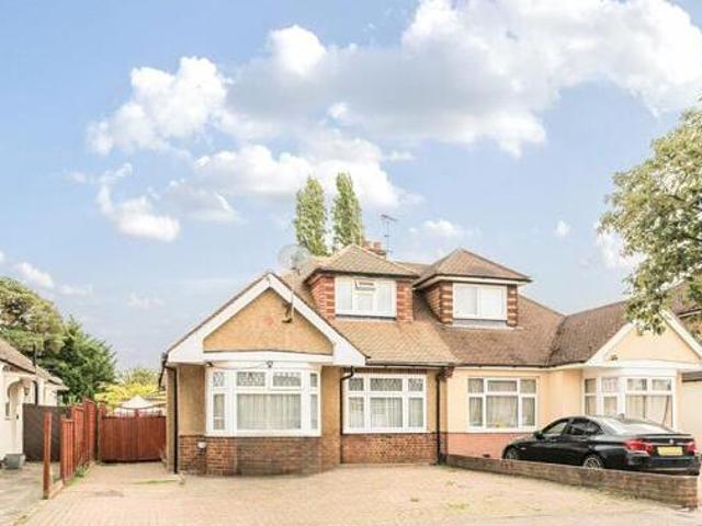House for sale in North Watford, Hertfordshire