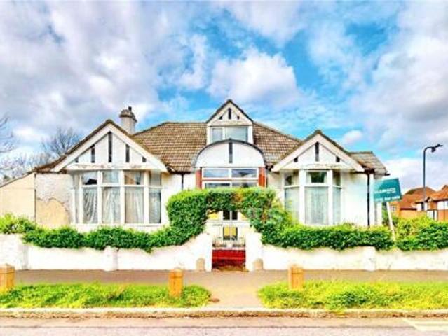 House for sale in Wembley, Greater London