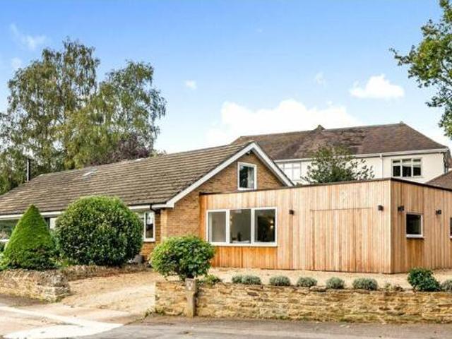 House for sale in Northampton, Northamptonshire