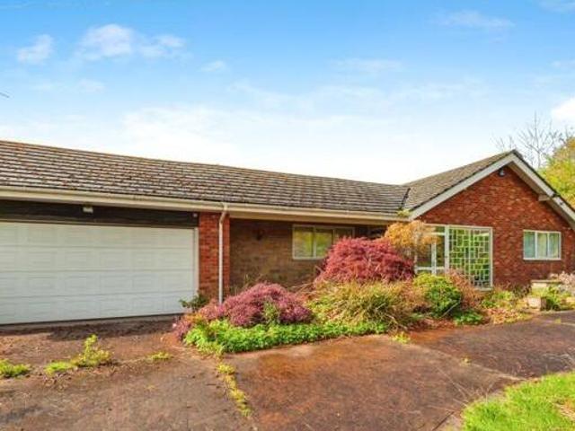 House for sale in Wilmslow Park, Wilmslow