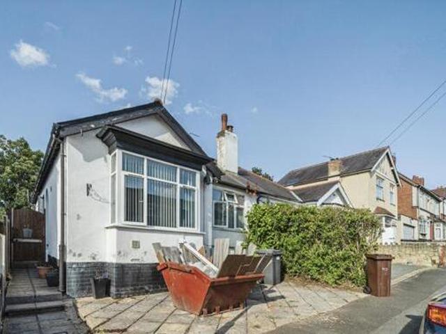 House for sale in Goldthorn Hill, Penn