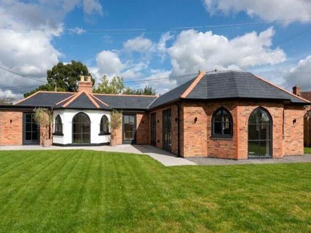 House for sale in Worcestershire