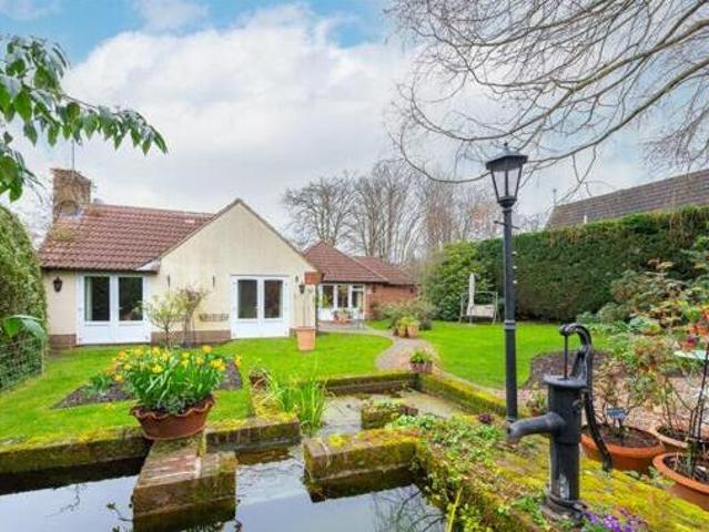 House for sale in Moulsham Green, Hart