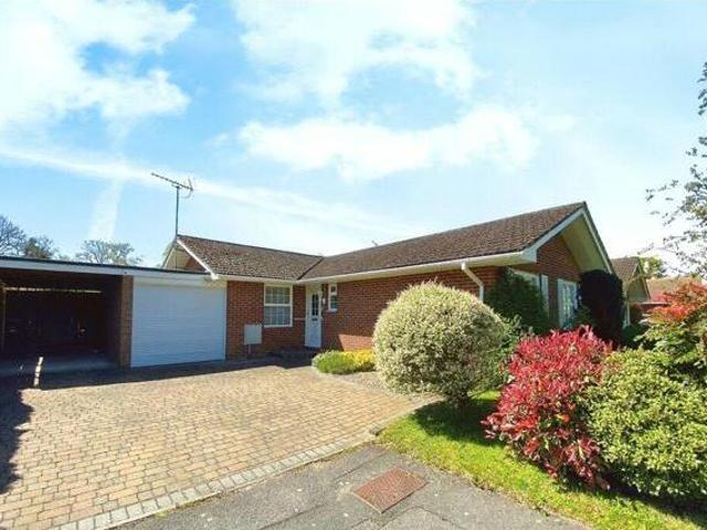 House for sale in Hart, Hampshire