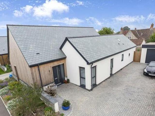 House for sale in Yeovil, Somerset
