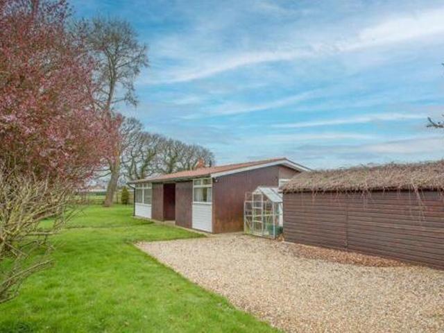 House for sale in High Field, York
