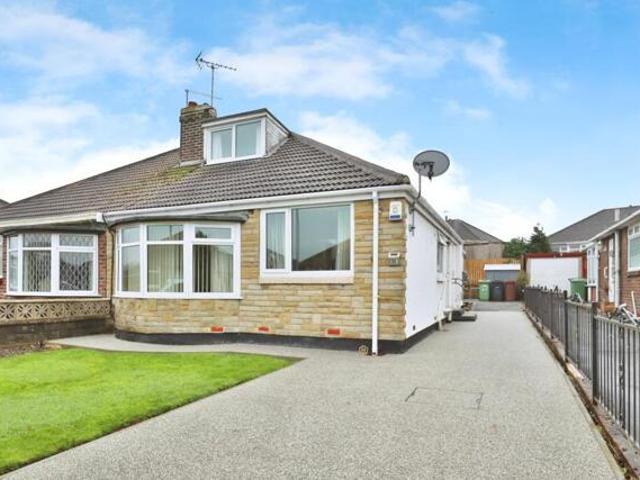Bungalow for sale in Whitkirk, Austhorpe