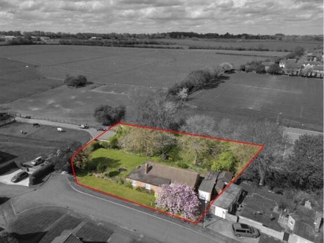 Bungalow for sale in Stanford On Avon, Leicestershire