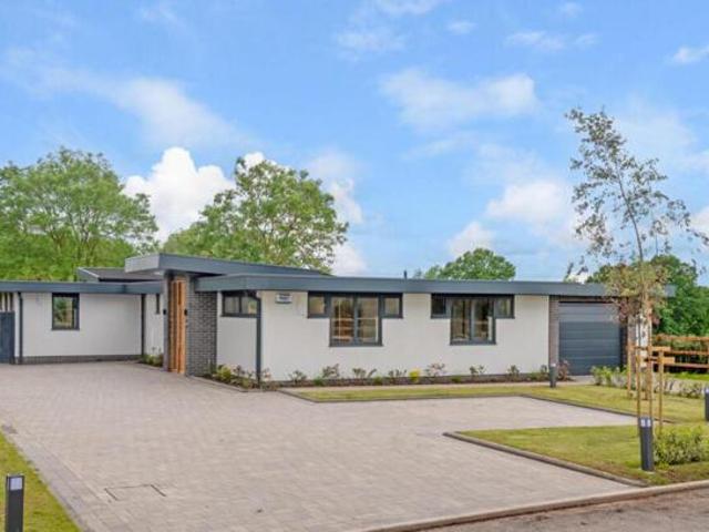 Bungalow for sale in Berkswell, West Midlands