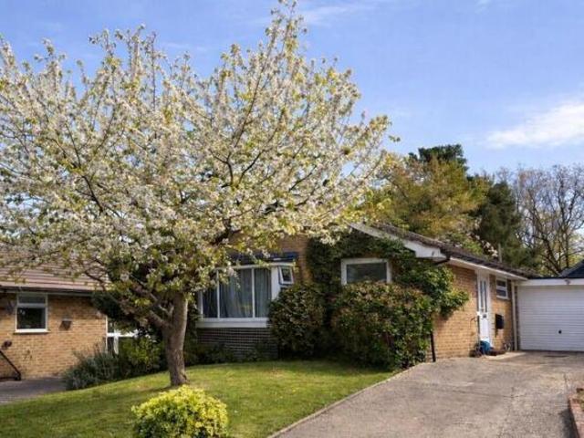 Bungalow for sale in Littlecote, West Sussex