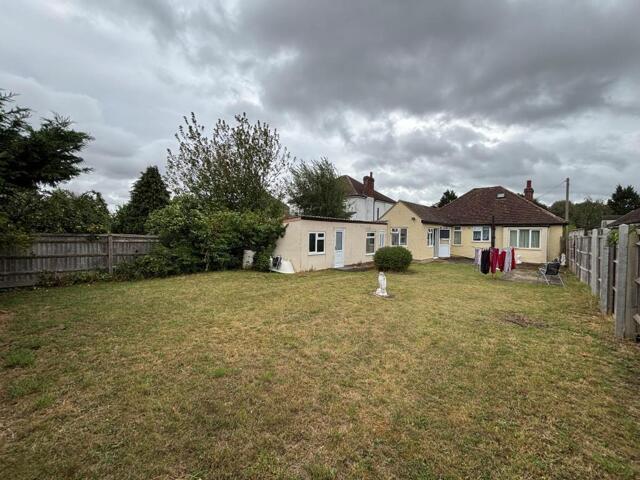 Bungalow for sale in Begbroke, Evershot