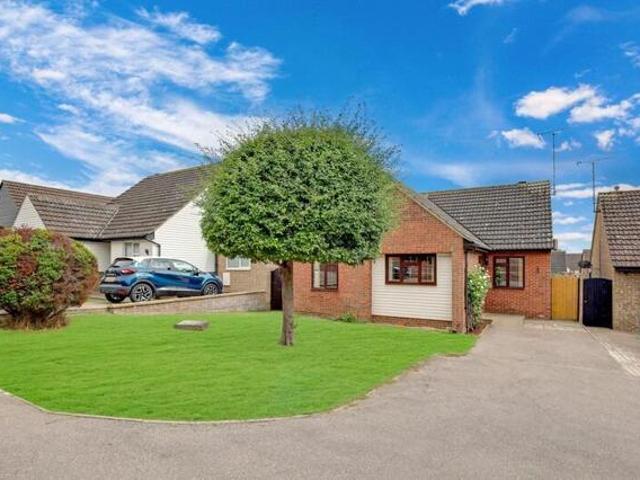 Bungalow for sale in Hawkwell, Barling