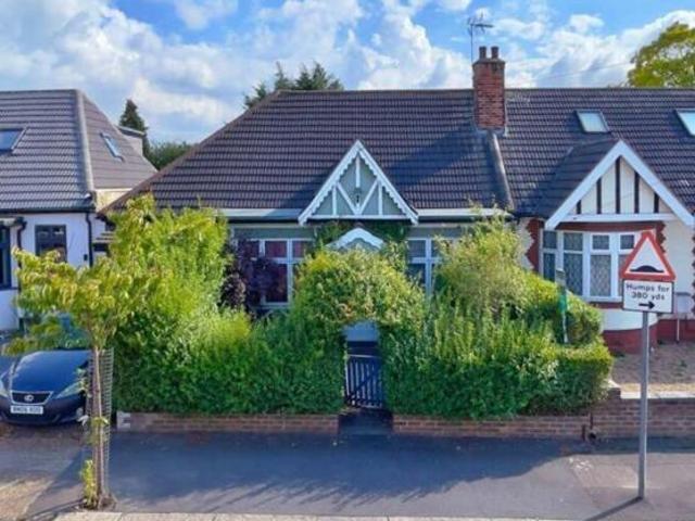 Bungalow for sale in Romford, Havering